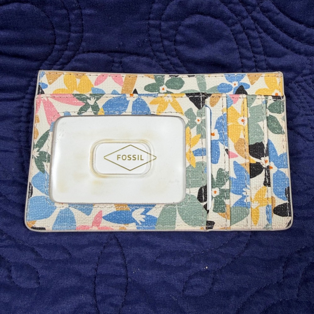 Fossil Floral Print Slim Card Case Wallet with ID Window and Zip Pocket Multi